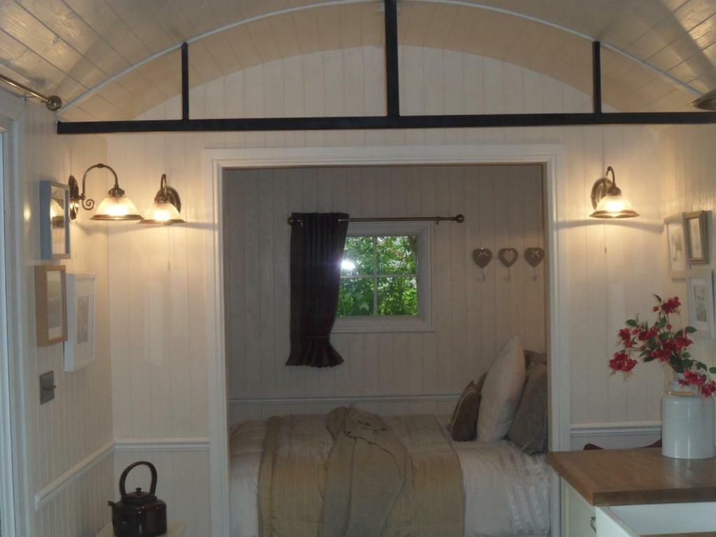 Borthwickbrae Shepherd'S Hut Hawick Zewnętrze zdjęcie